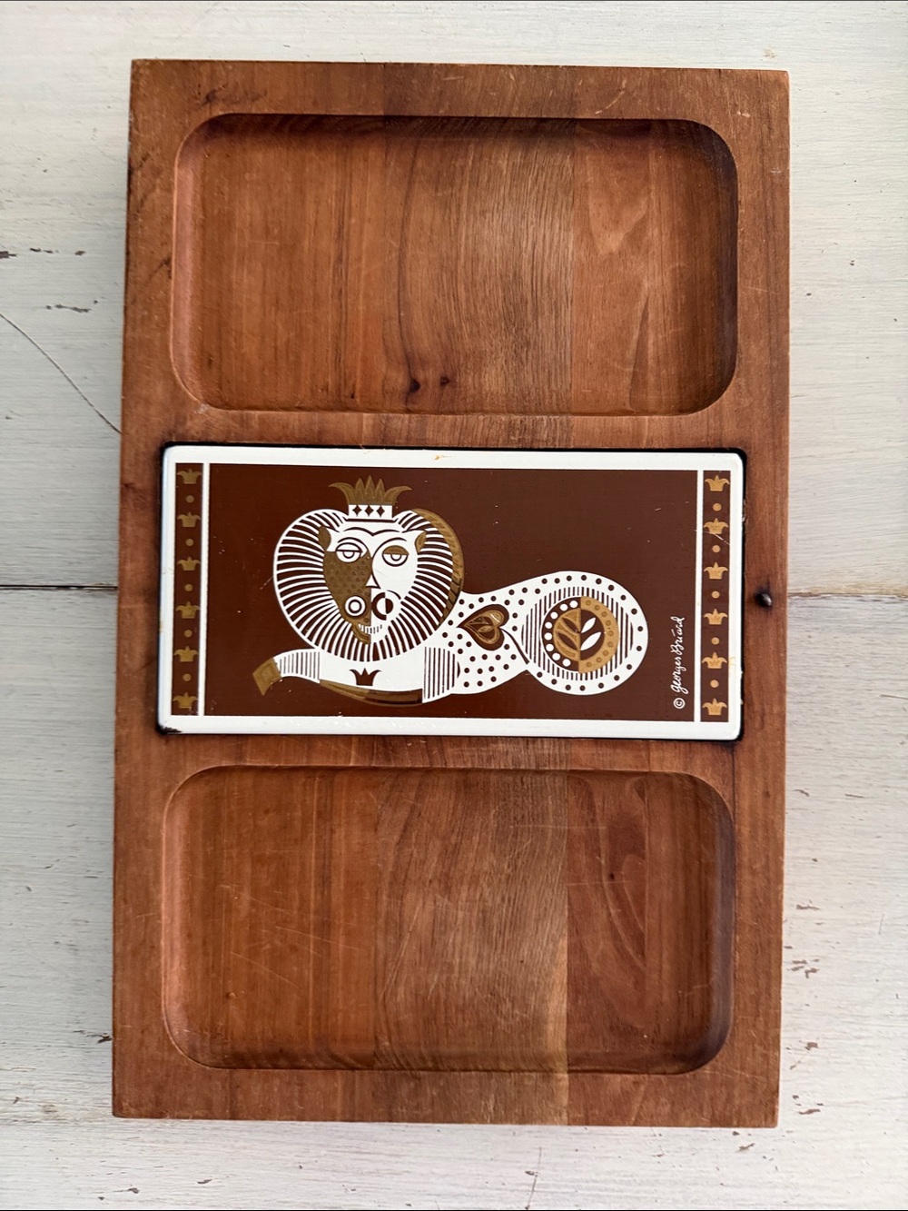 Vintage Georges Briard Crowned Lion Wood & Tile Cheese Board Snack Tray